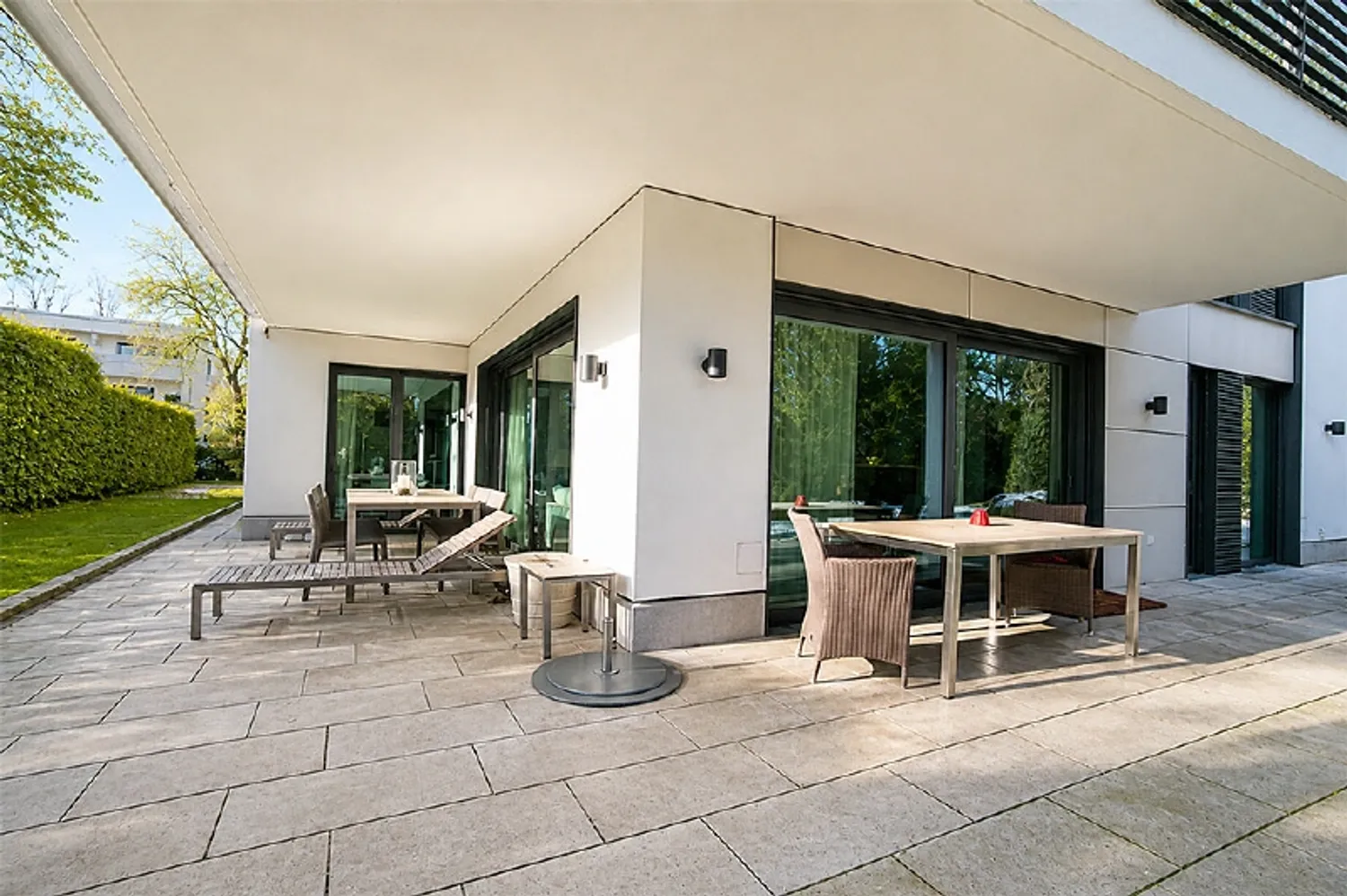 7 Zimmer Wohnung mit 302 m² in München – Bild 5