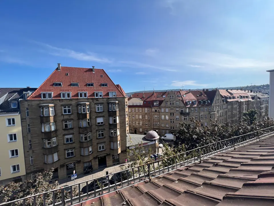 Shared room with 70 m² in Stuttgart – Photo 6