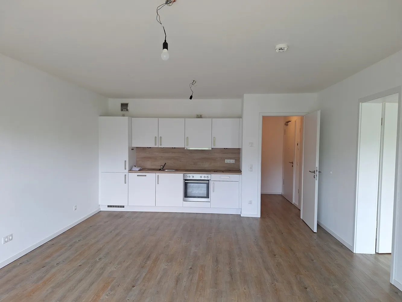 2 room apartment with 64 m² in Berlin – Photo 9