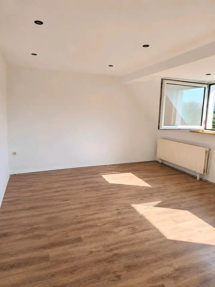 4 Zimmer Wohnung mit 84 m² in Oberhausen – Bild 1