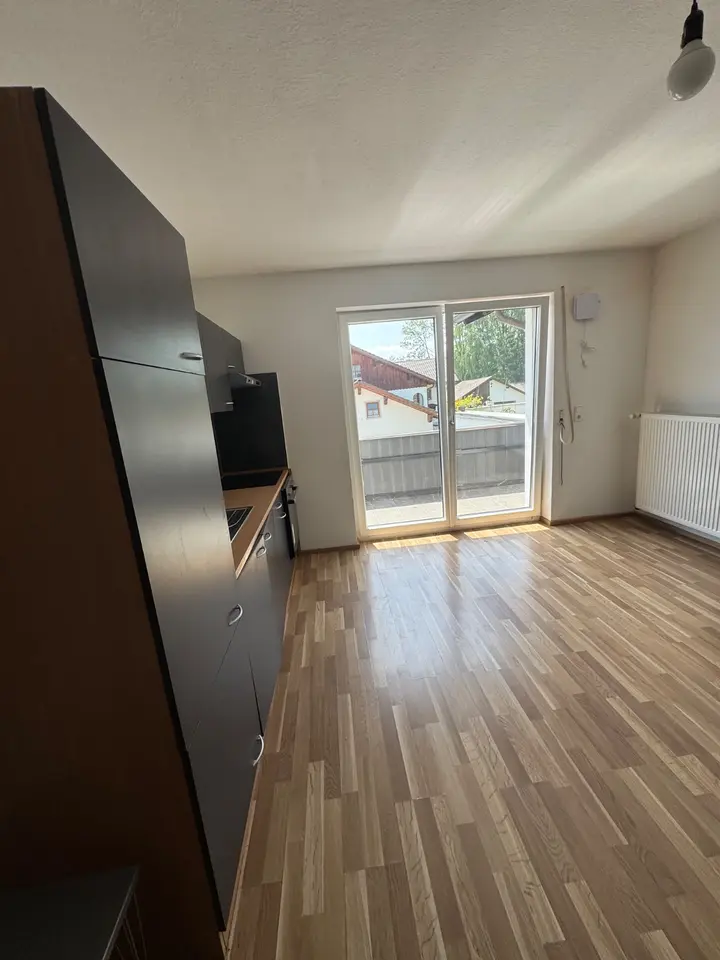 3 Zimmer Wohnung mit 80 m² in Deggendorf – Bild 1