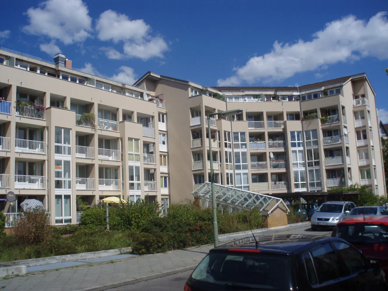 2 Zimmer Wohnung mit 69 m² in Berlin – Bild 1