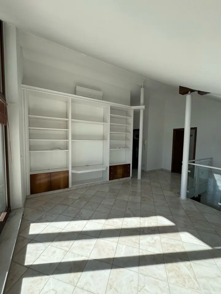 6 room apartment with 182 m² in Dietzenbach – Photo 8