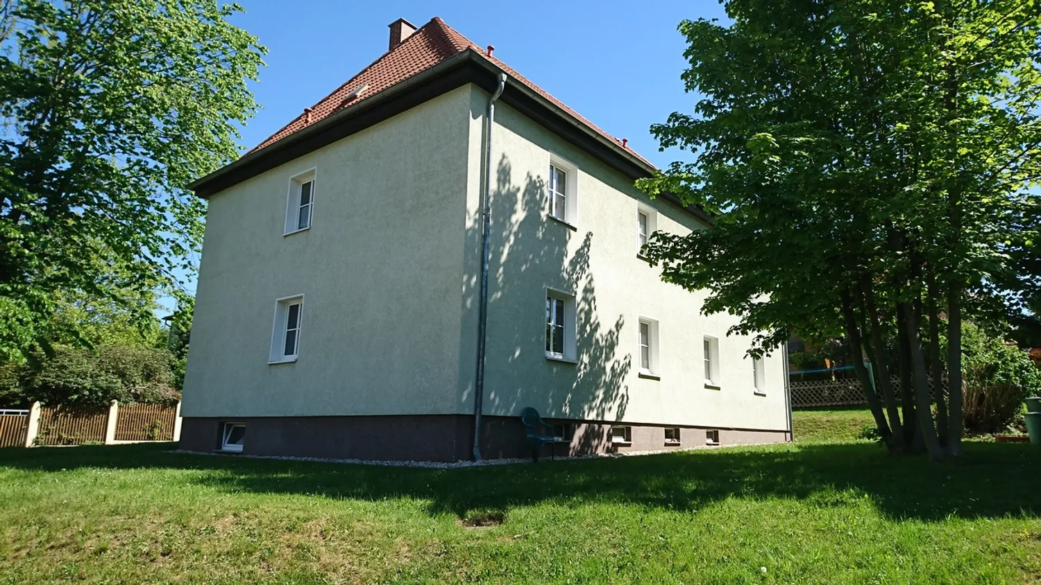 2 Zimmer Wohnung mit 44 m² in Werdau – Bild 2