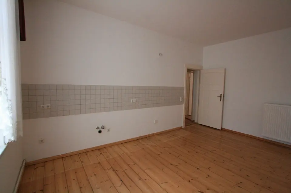 2 Zimmer Wohnung mit 74 m² in Rathenow – Bild 2