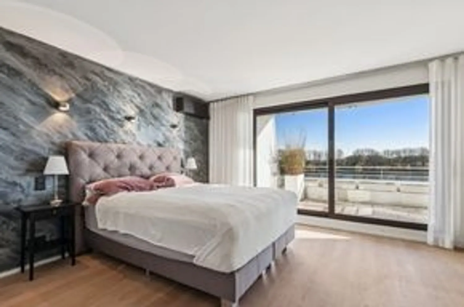4 Zimmer Wohnung mit 160 m² in Köln – Bild 7
