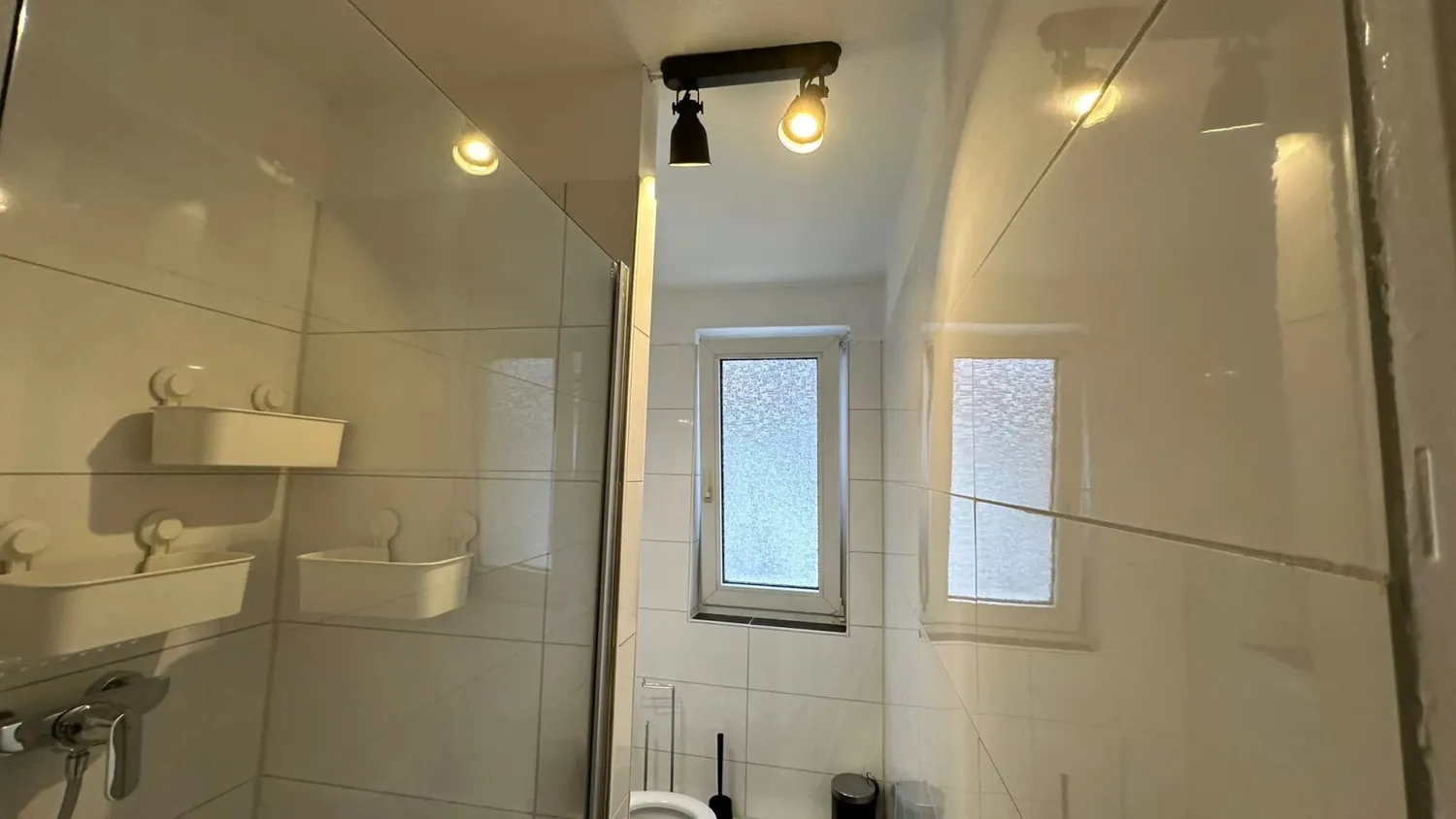 WG-Zimmer mit 20 m² in Frankfurt am Main – Bild 3