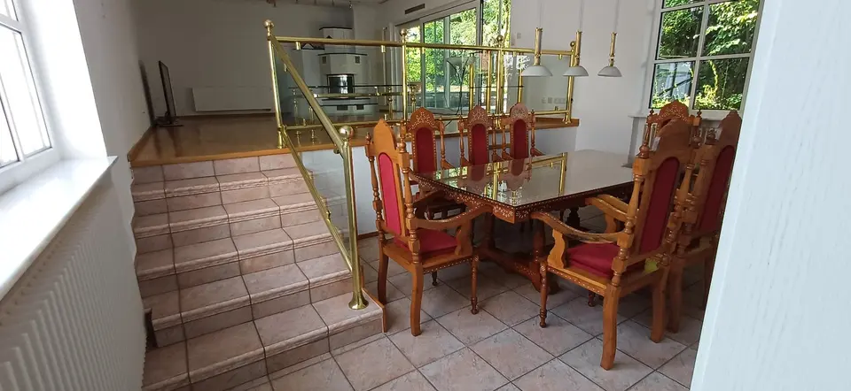 4 room apartment with 140 m² in Würzburg – Photo 4