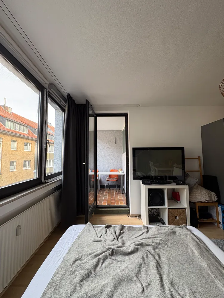 1 Zimmer Wohnung mit 30 m² in Köln – Bild 9