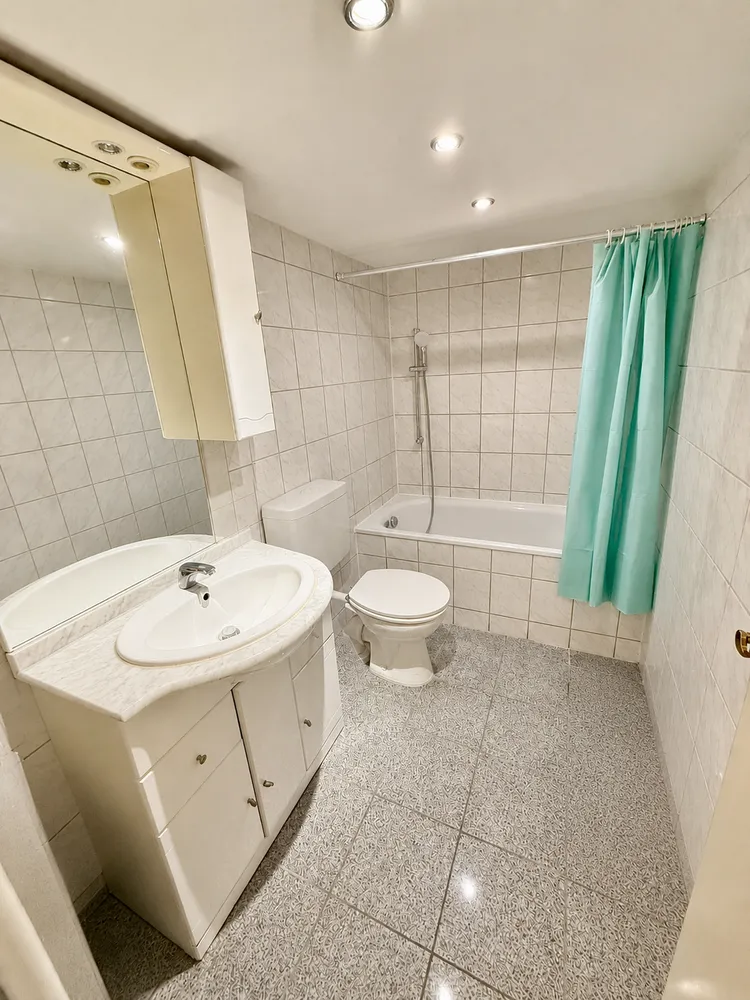 1 Zimmer Wohnung mit 35 m² in Düsseldorf – Bild 5