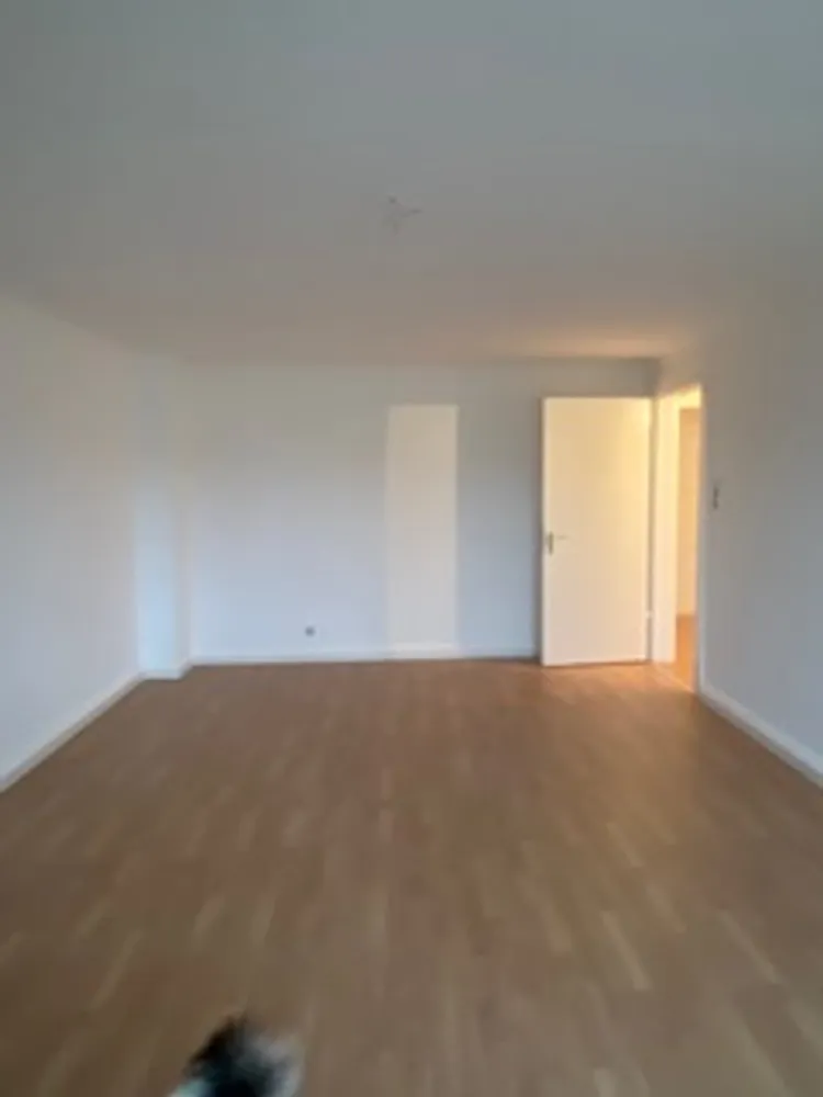 2 Zimmer Wohnung mit 75 m² in Duisburg – Bild 6