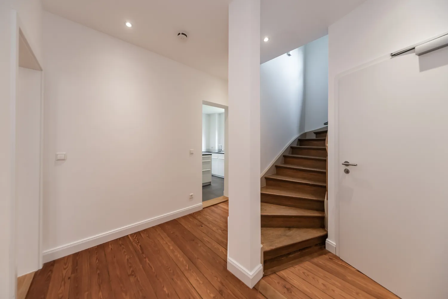 5 room apartment with 160 m² in Stuttgart – Photo 8