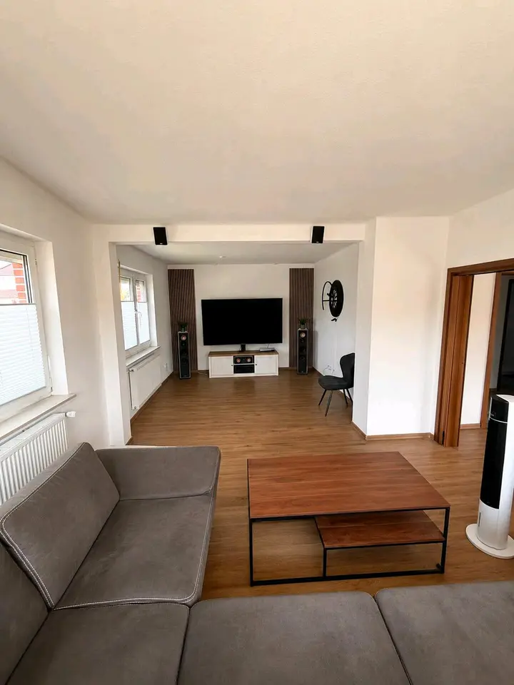 4 Zimmer Haus mit 100 m² in Leer – Bild 1