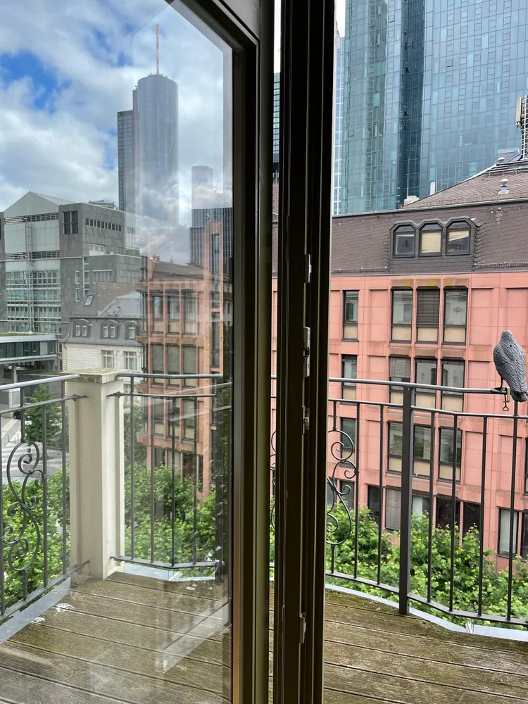 3 Zimmer Wohnung mit 106 m² in Frankfurt am Main – Bild 3