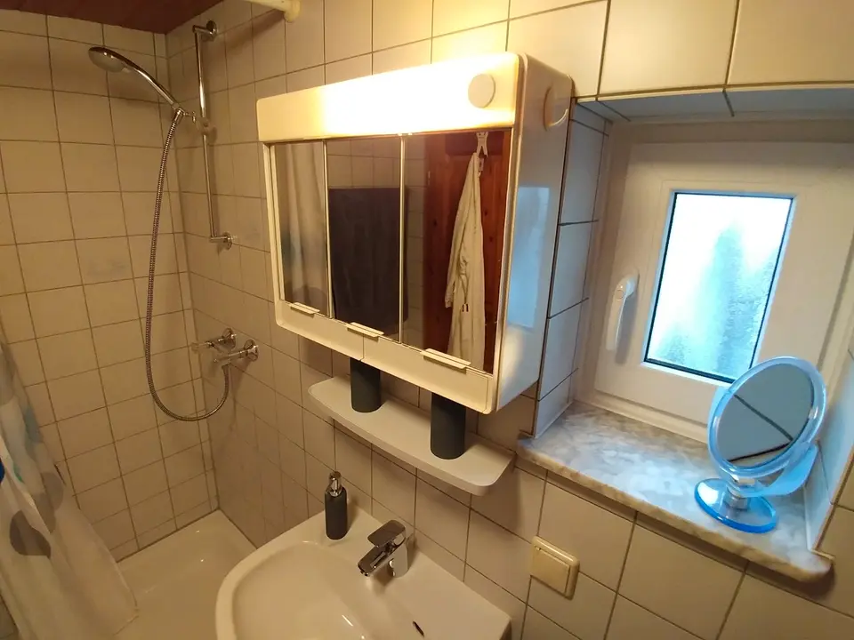 2 Zimmer Wohnung mit 35 m² in Wiesbaden – Bild 10