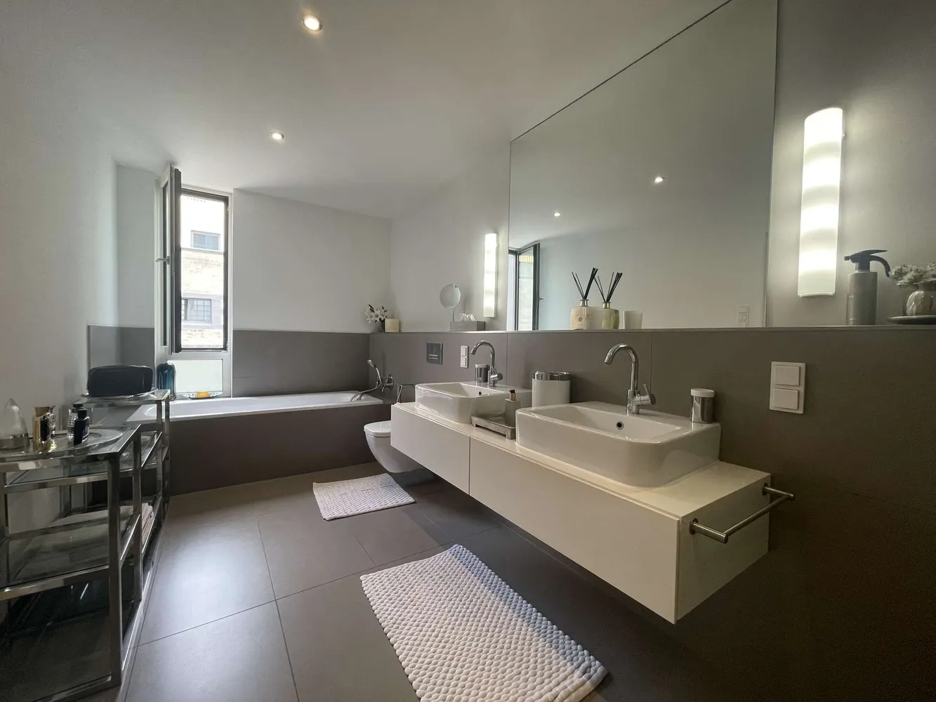 3 room apartment with 136 m² in Cologne – Photo 4