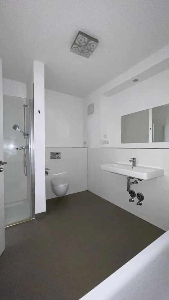 2 Zimmer Wohnung mit 67 m² in Berlin – Bild 7