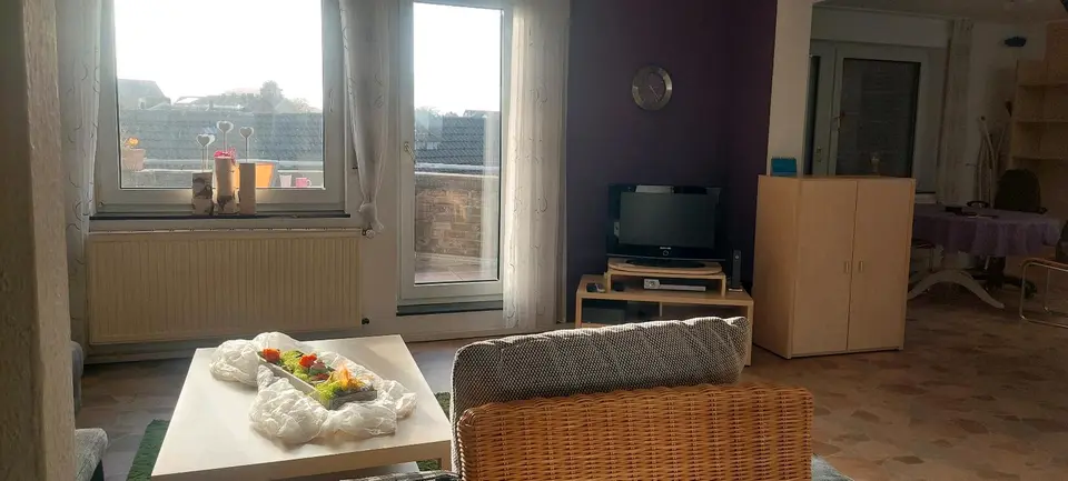 WG-Zimmer mit 100 m² in Aachen – Bild 1
