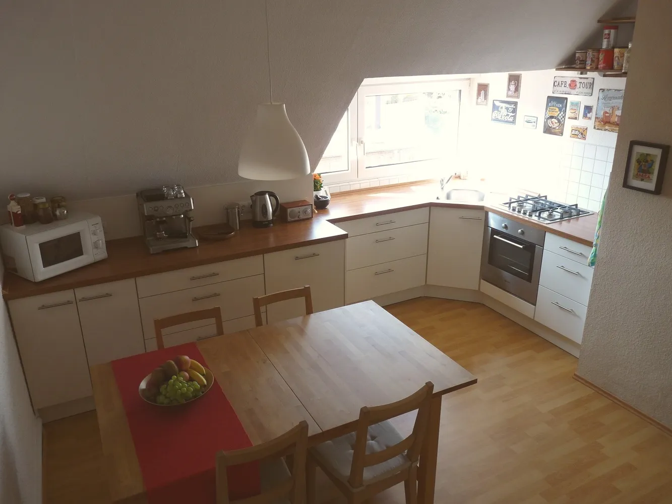 3 Zimmer Wohnung mit 78 m² in Karlsruhe – Bild 2