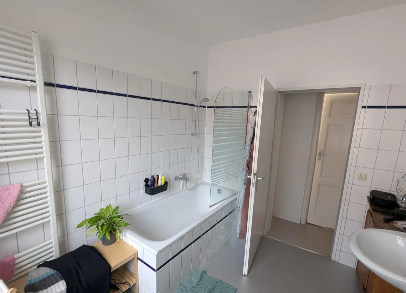 2 Zimmer Wohnung mit 60 m² in Aachen – Bild 3