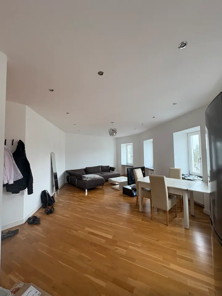 WG-Zimmer mit 68 m² in Frankfurt am Main – Bild 2