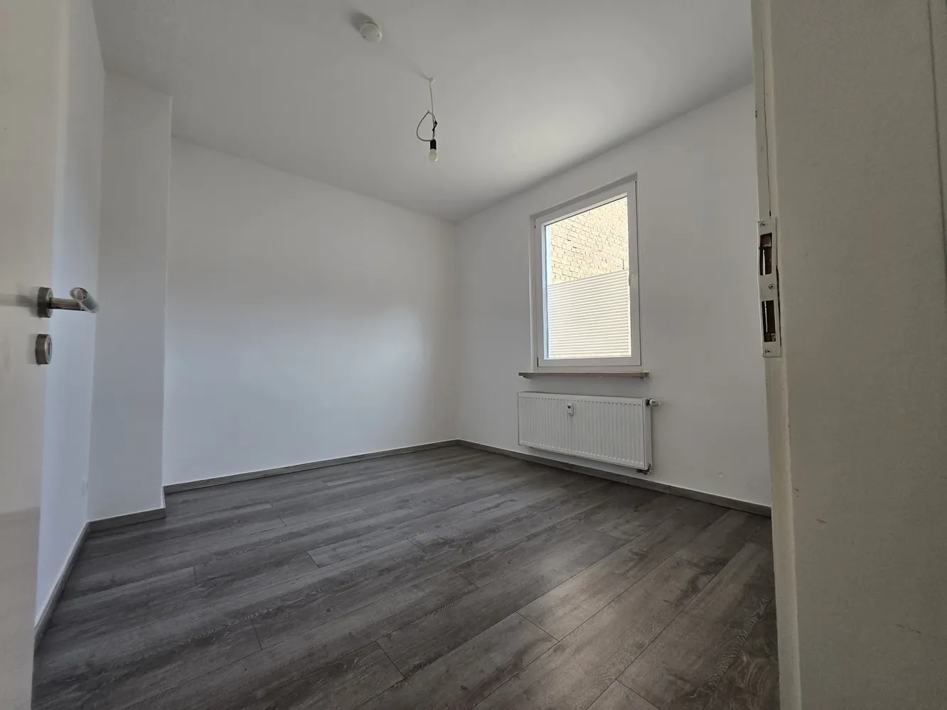 2 room apartment with 42 m² in Duisburg – Photo 2