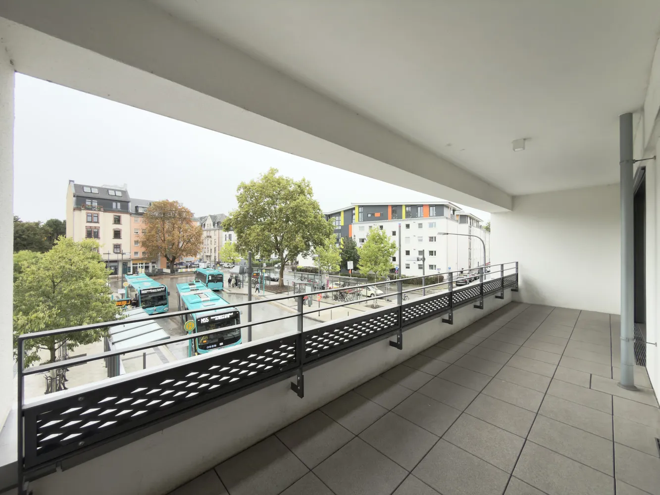 4 Zimmer Wohnung mit 123 m² in Frankfurt am Main – Bild 9