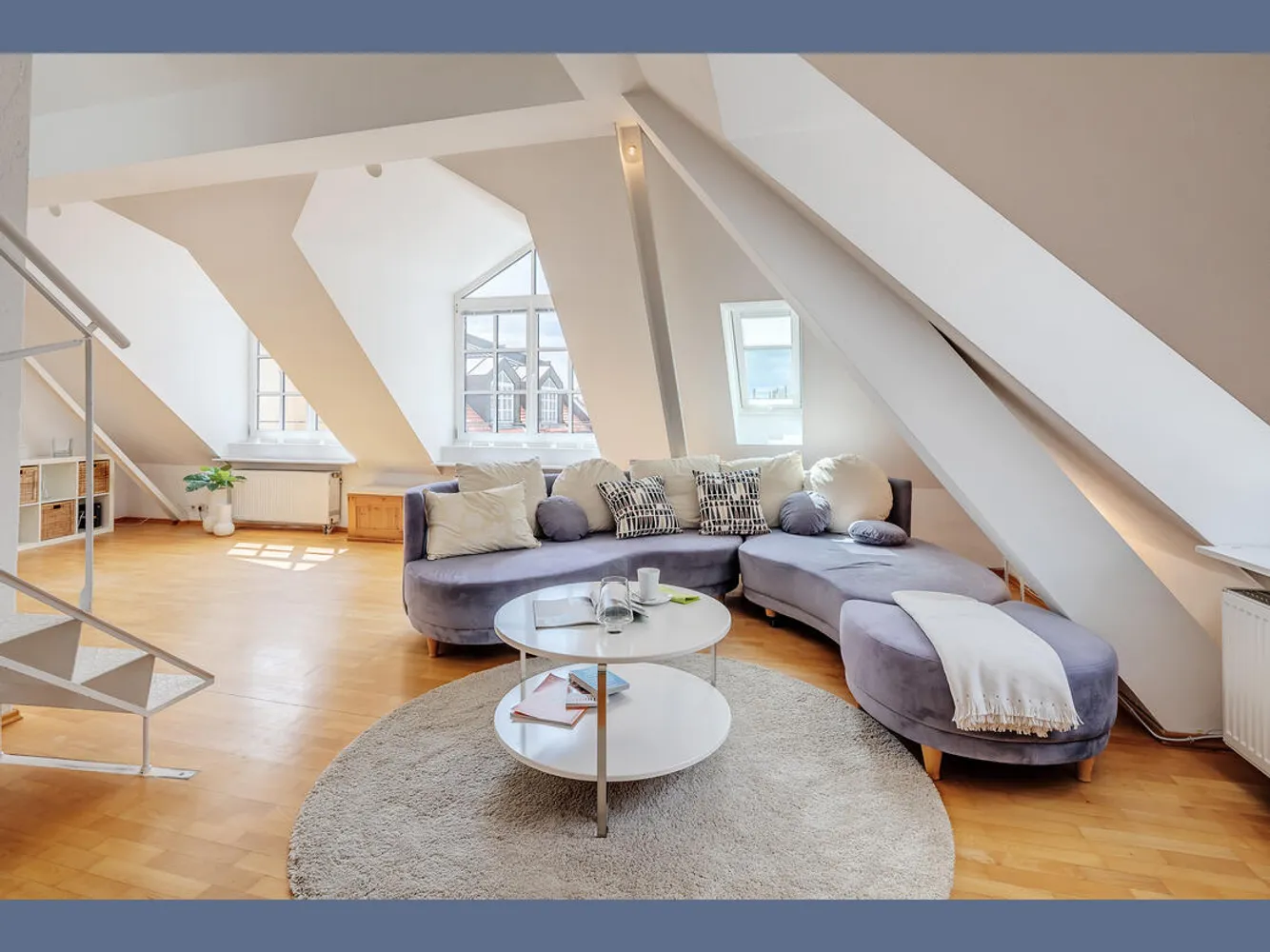 3 Zimmer Wohnung mit 89 m² in München – Bild 2