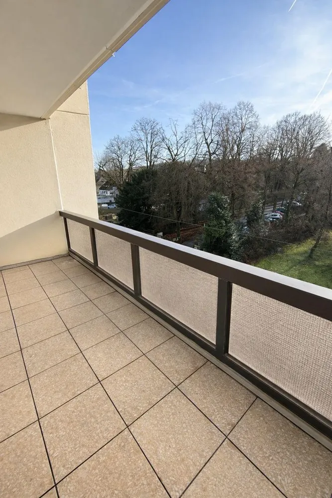 4 Zimmer Wohnung mit 106 m² in Wuppertal – Bild 1