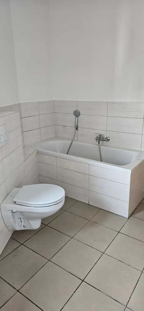 4 room apartment with 110 m² in Mühlhausen – Photo 1