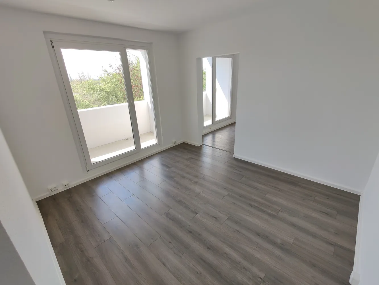 6 Zimmer Wohnung mit 111 m² in Halle (Saale) – Bild 4