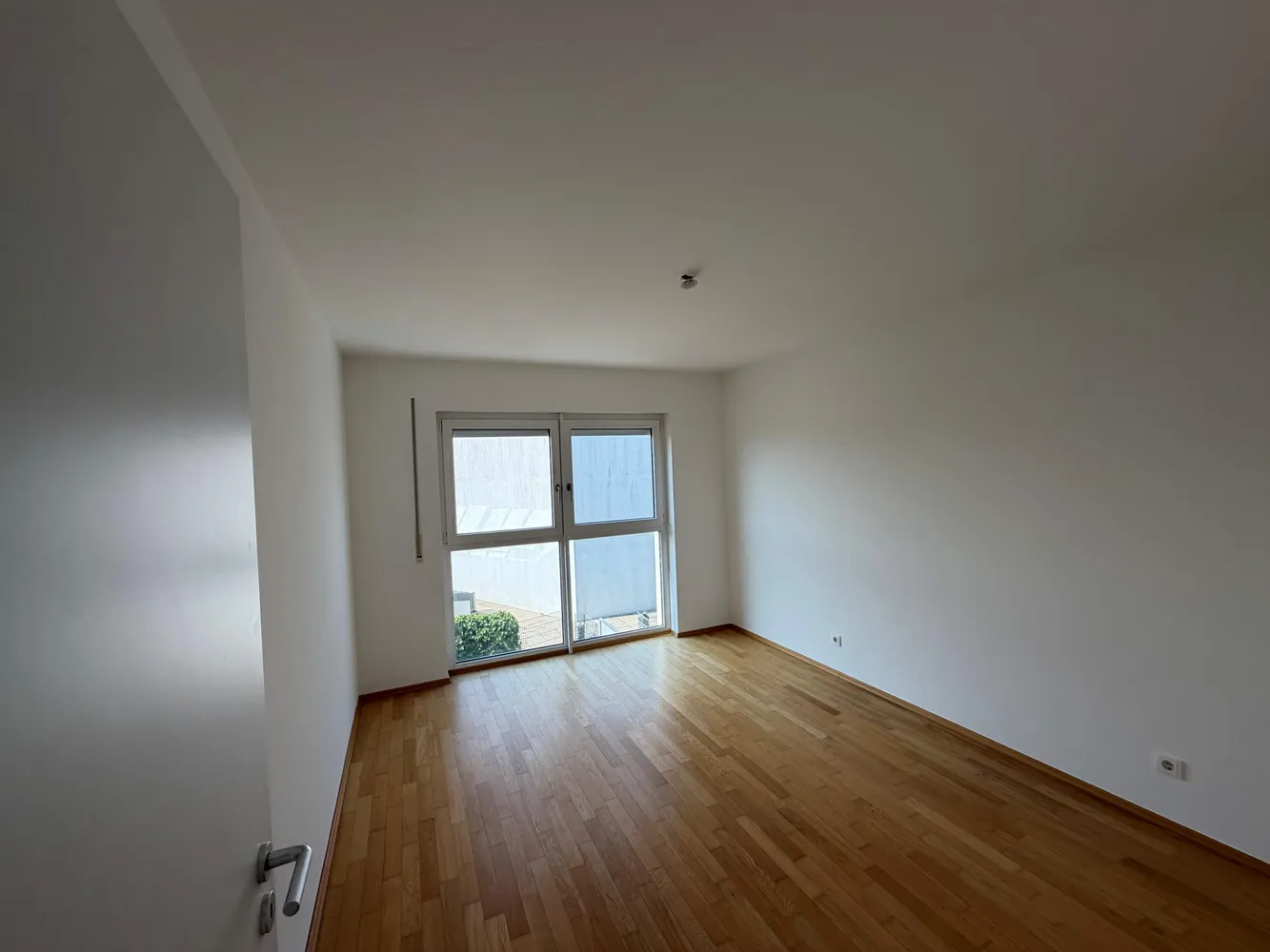 4 Zimmer Wohnung mit 138 m² in Langenfeld – Bild 3