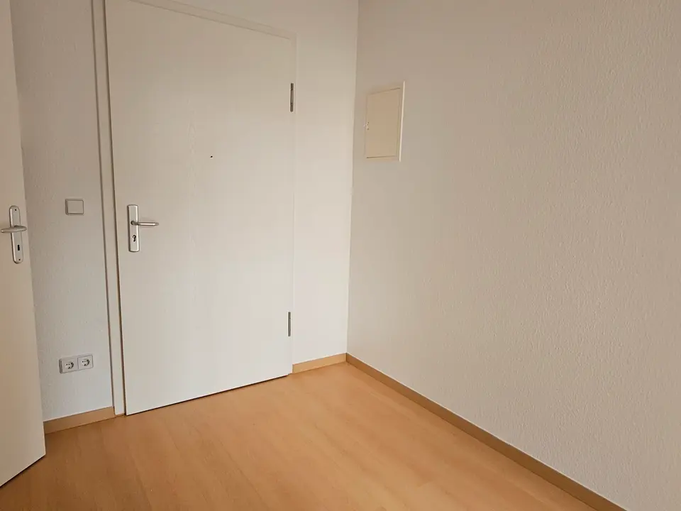 2 Zimmer Wohnung mit 43 m² in Halle (Saale) – Bild 4