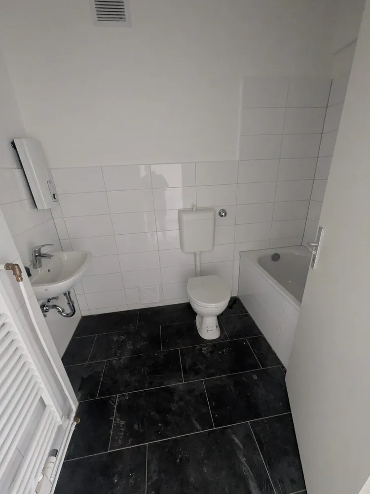 3 Zimmer Wohnung mit 77 m² in Düsseldorf – Bild 9