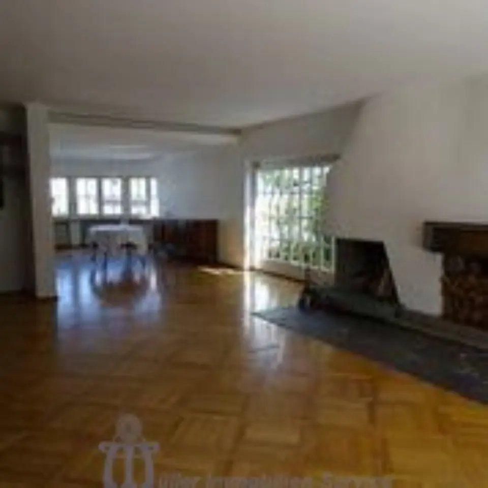 7 Zimmer Haus mit 320 m² in Saarbrücken – Bild 2