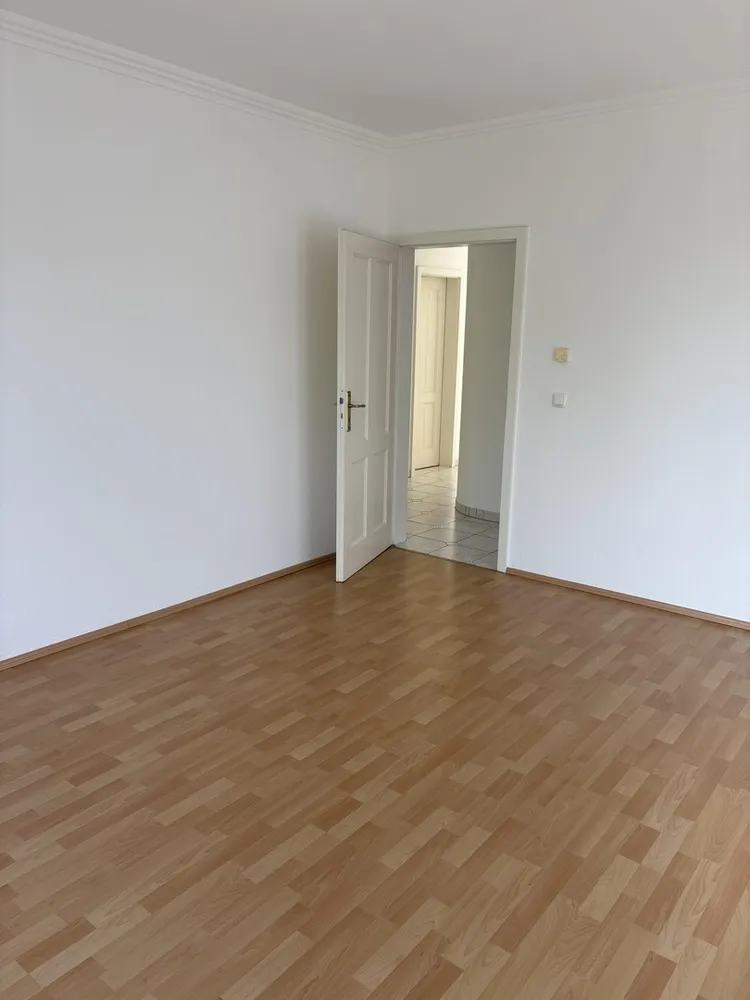 3 Zimmer Wohnung mit 110 m² in Frankfurt am Main – Bild 12