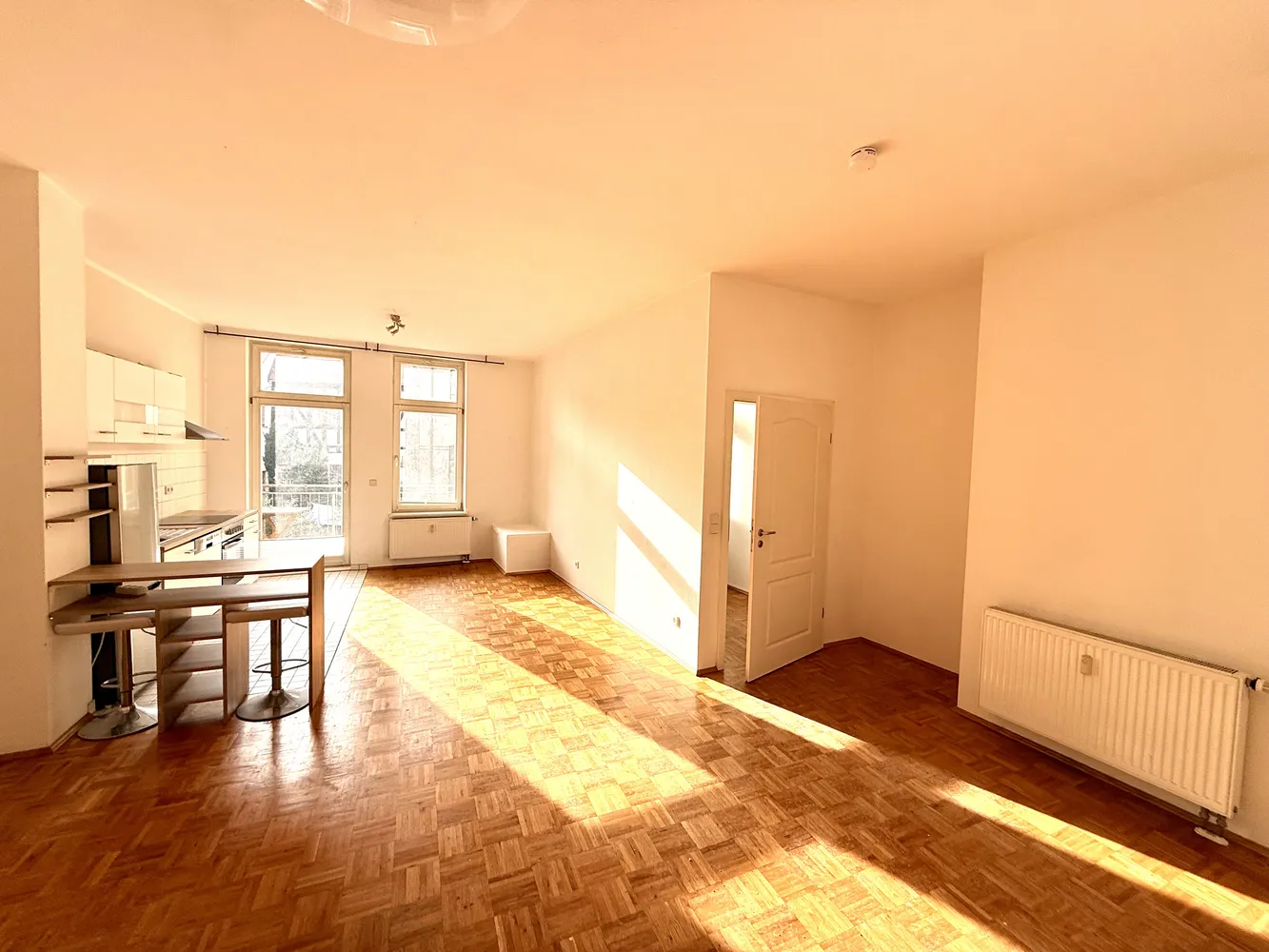 2 Zimmer Wohnung mit 67 m² in Halle (Saale) – Bild 1