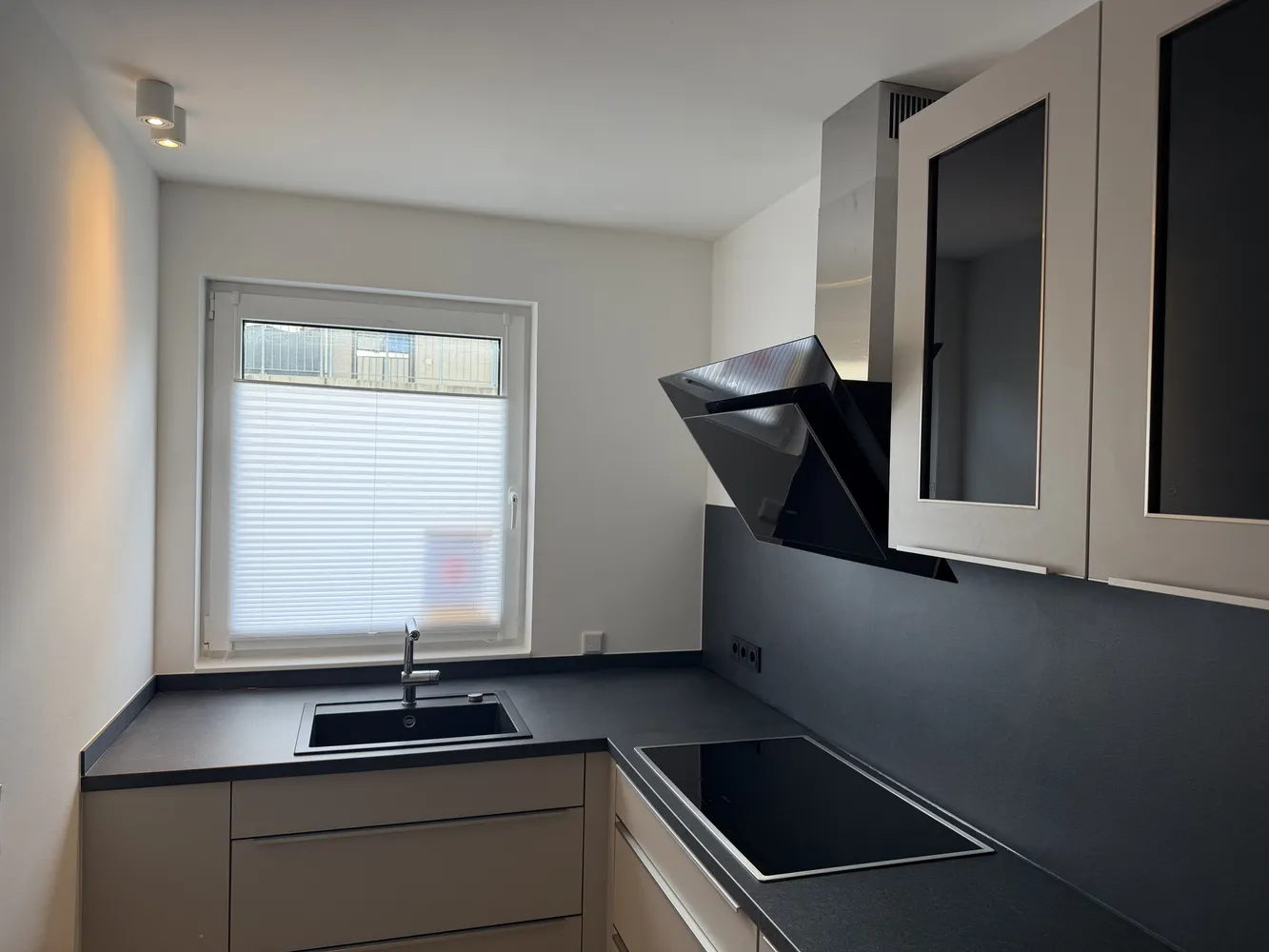 4 Zimmer Wohnung mit 107 m² in Düsseldorf – Bild 7