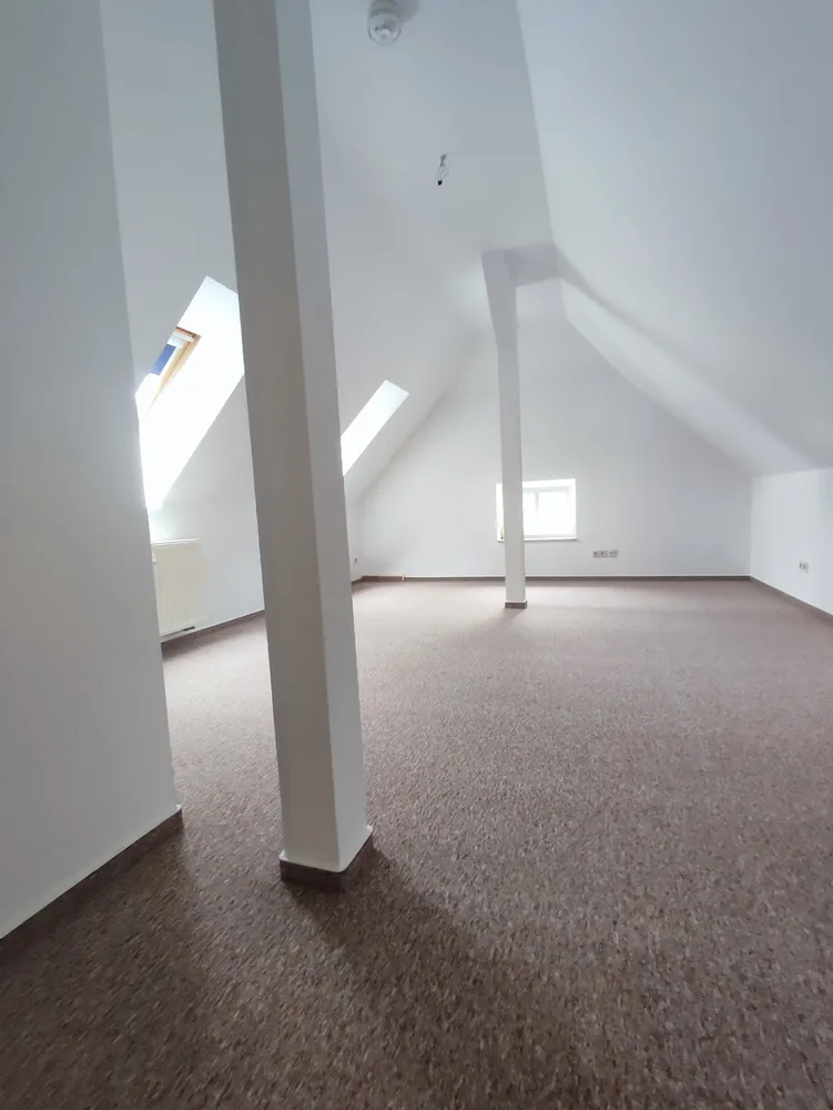 2 room apartment with 67 m² in Chemnitz – Photo 9