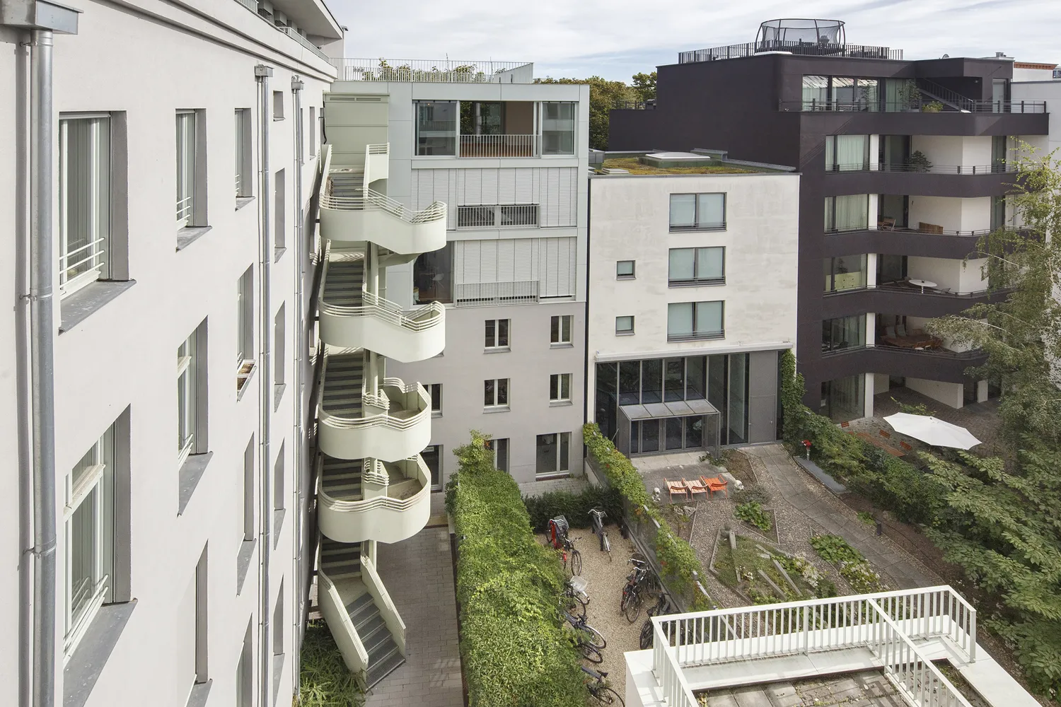 4 Zimmer Wohnung mit 160 m² in Berlin – Bild 12