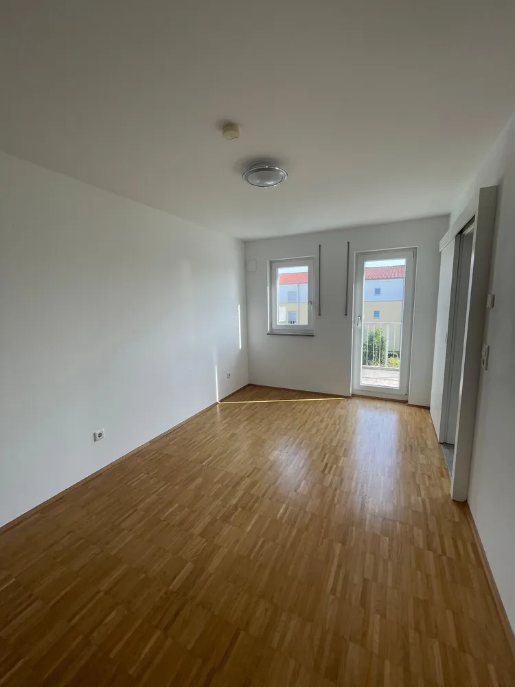 2 room apartment with 60 m² in Augsburg – Photo 4