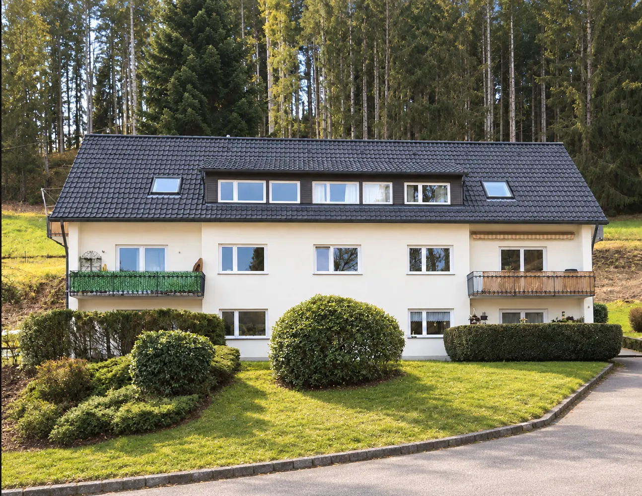 3 room apartment with 77 m² in Freiburg im Breisgau – Photo 2