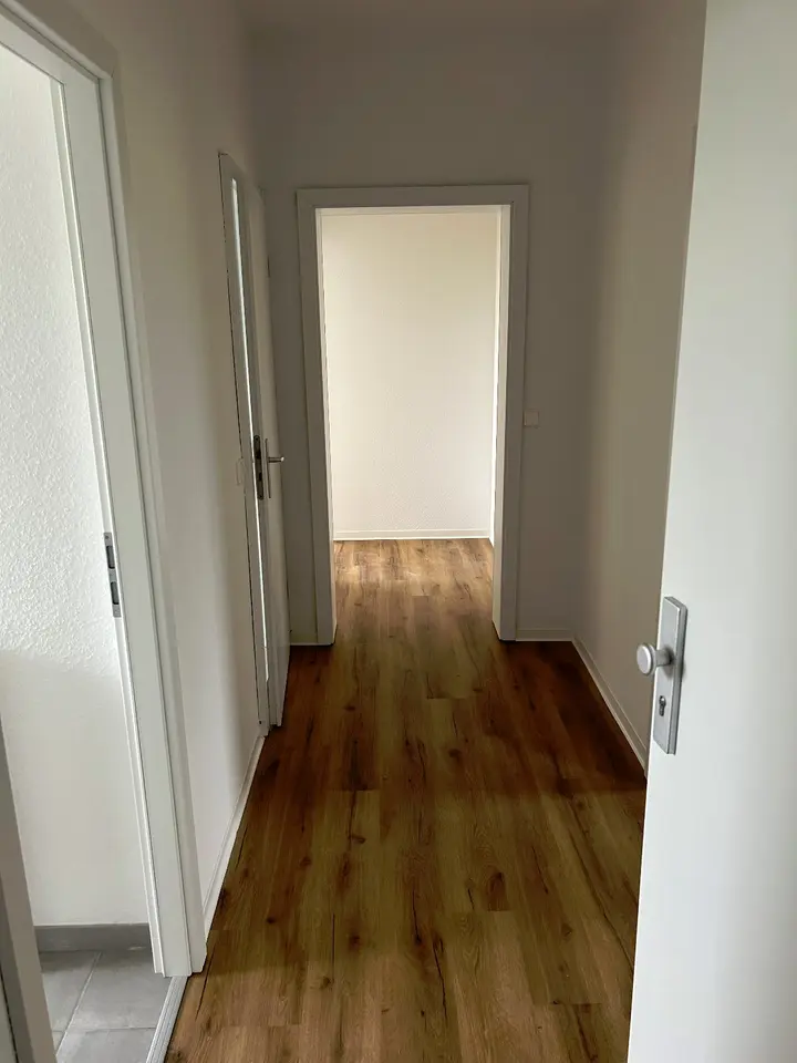 6 Zimmer Wohnung mit 107 m² in Neubrandenburg – Bild 7
