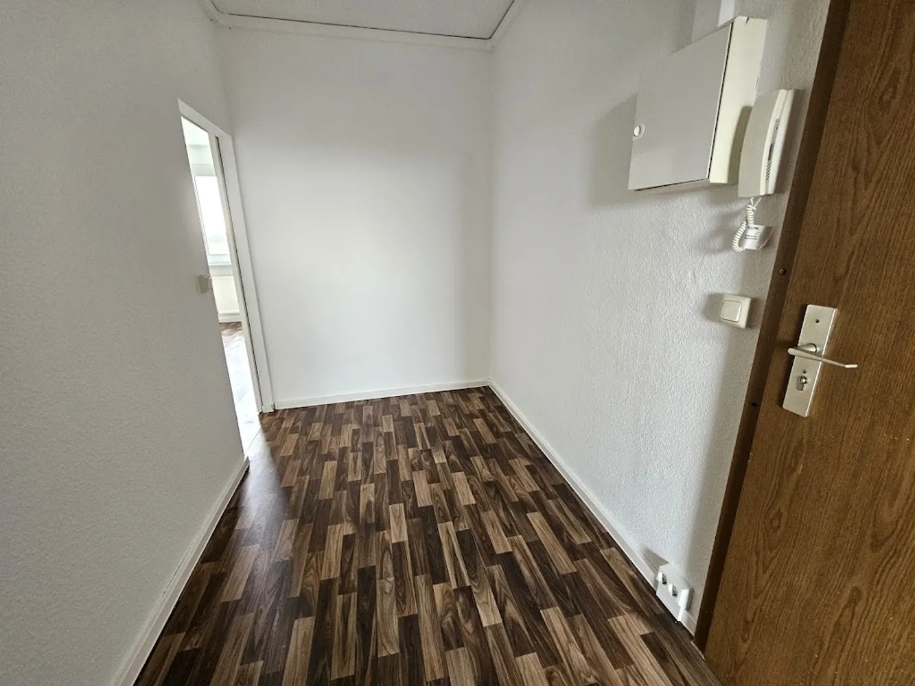 2 Zimmer Wohnung mit 57 m² in Halle (Saale) – Bild 4