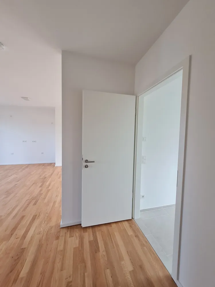 2 Zimmer Wohnung mit 60 m² in Regensburg – Bild 2