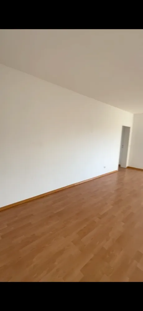 2 Zimmer Wohnung mit 65 m² in Düsseldorf – Bild 2