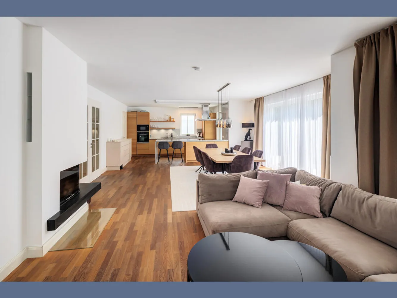 4 room apartment with 181 m² in Munich – Photo 1