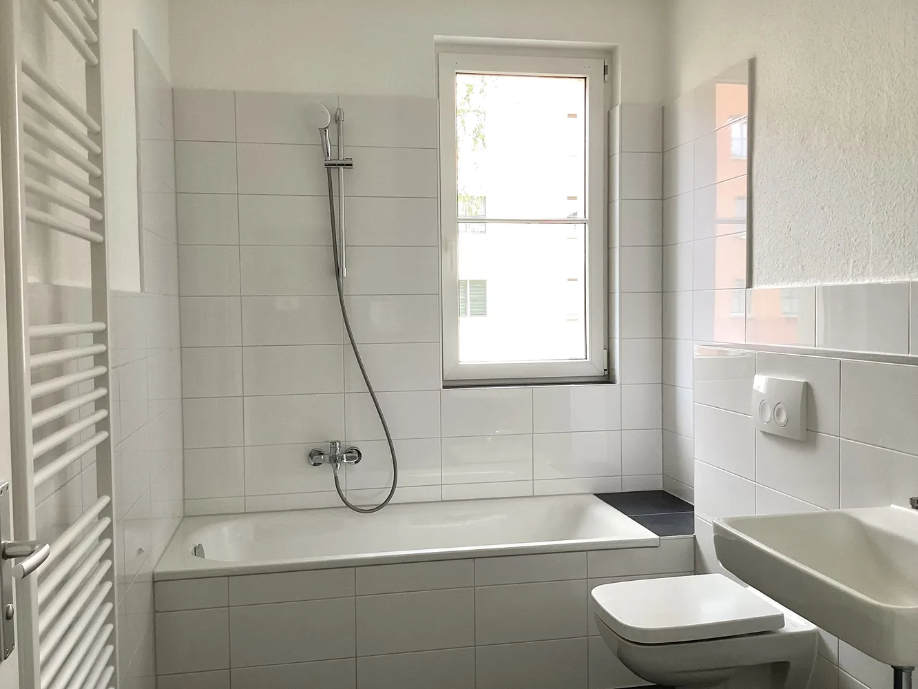 2 room apartment with 50 m² in Magdeburg – Photo 1