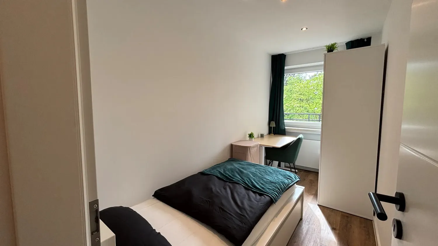 Shared room with 11 m² in Munich – Photo 8