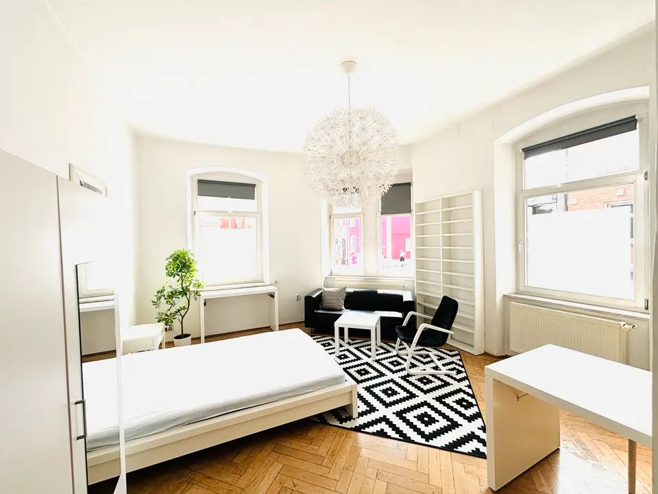 WG-Zimmer mit 60 m² in Hof – Bild 2